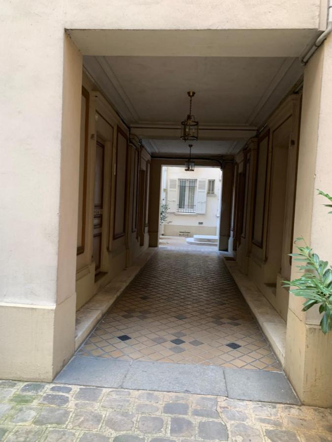 Paris - Etoile - rue des Acacias Lejlighed Eksteriør billede