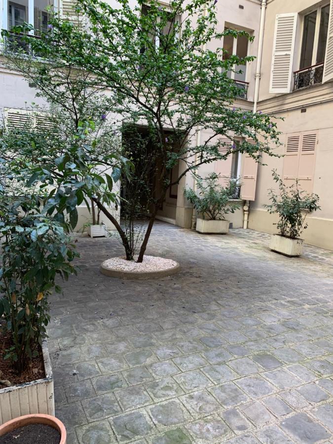 Paris - Etoile - rue des Acacias Lejlighed Eksteriør billede